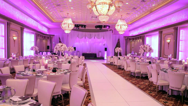 Illustration for article titled Things to Keep in Mind While Choosing
Chair Covers for your Personal Wedding